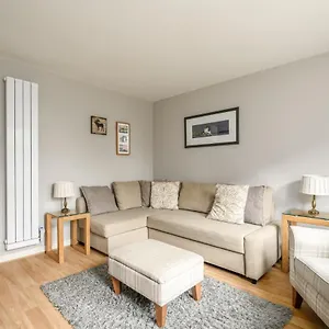 Castle View Hideaway Edinburgh